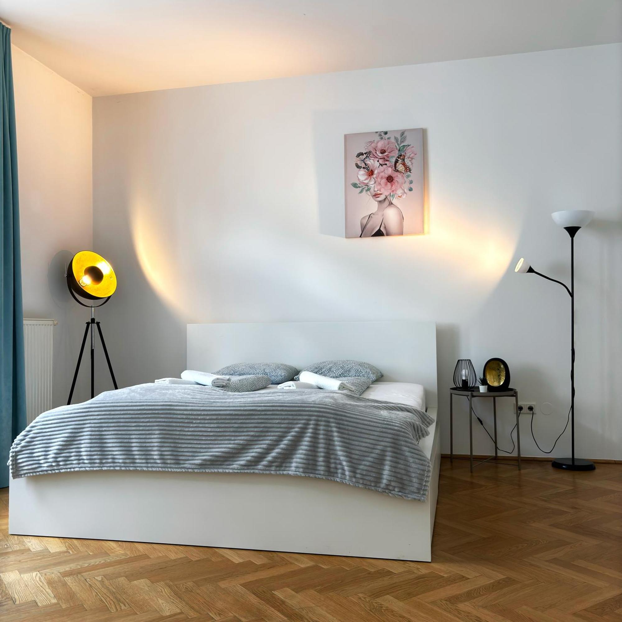 Central Mariahilfer Apartment 5 Min To The Schoenbrunn Palace And City Shopping Center Wien Eksteriør bilde